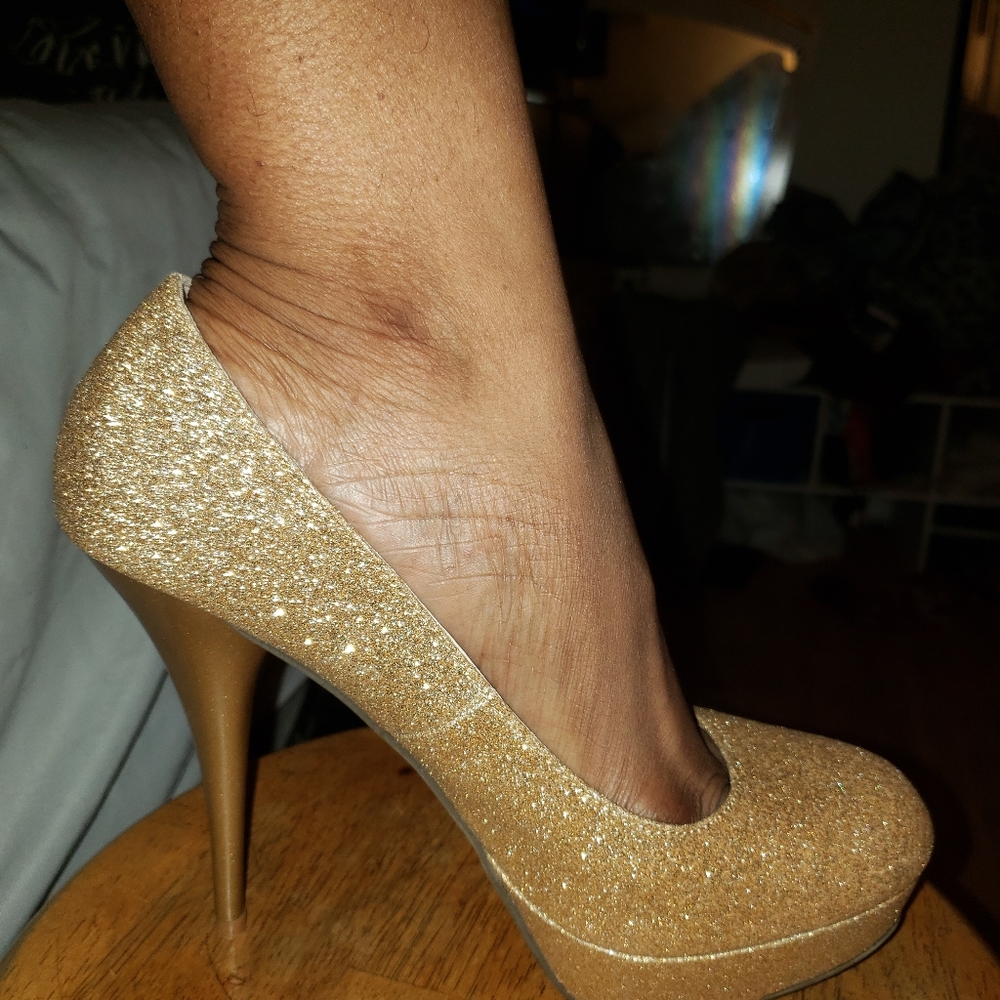 Gold glitter heels